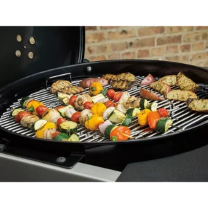 Barbecue charbon WEBER Performer premium GBS Black sur chariot 57 cm