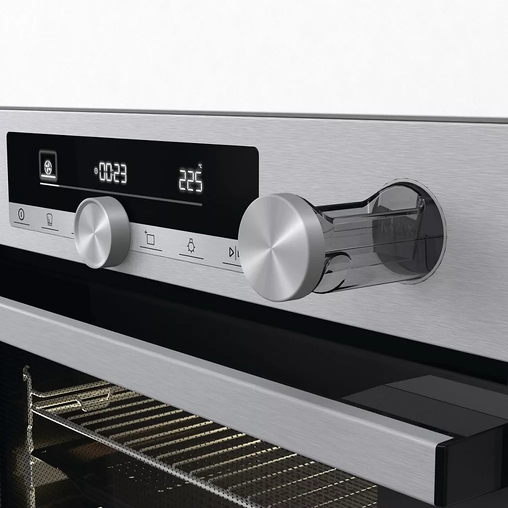 Four encastrable fonction vapeur HISENSE O643PG