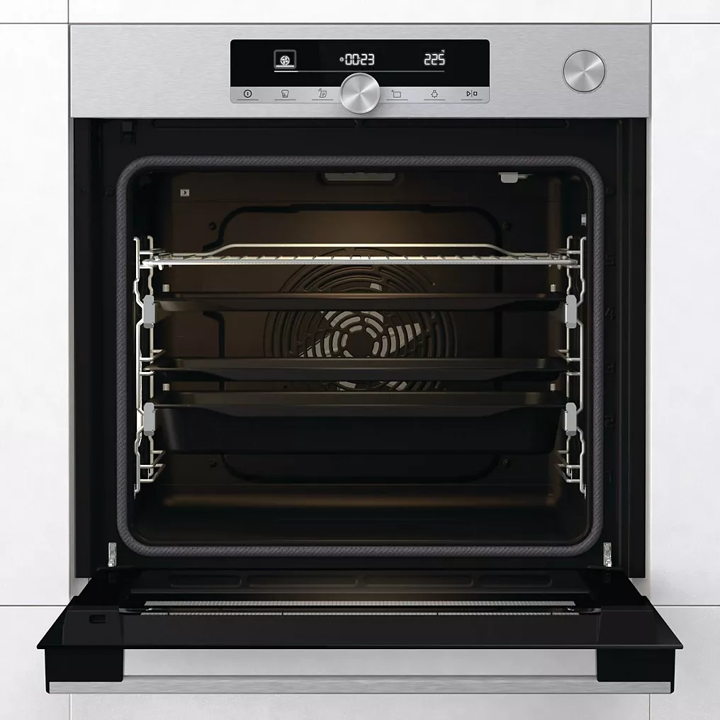 Four encastrable fonction vapeur HISENSE O643PG