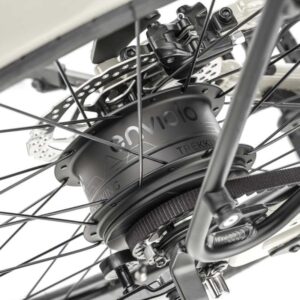 Vélo de ville électrique Moustache Lundi 27.6