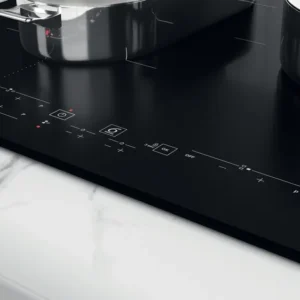 Plaque induction WHIRLPOOL WBB3760BF 56cm Connection Zone