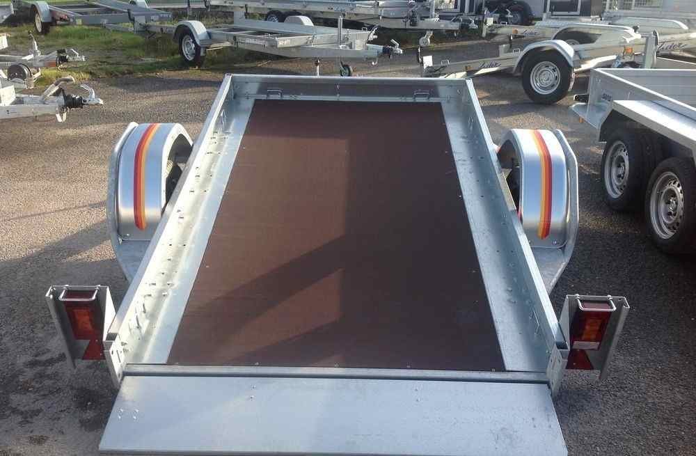 Remorque plateau MECANOREM – RPMS 455 F – PTAC : 750 Kg – 1 essieu freiné – 250 x 150 cm