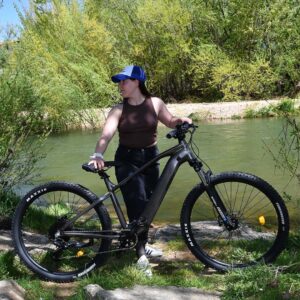 VTT Électrique UrbanBiker UB300 FE Equipement complet